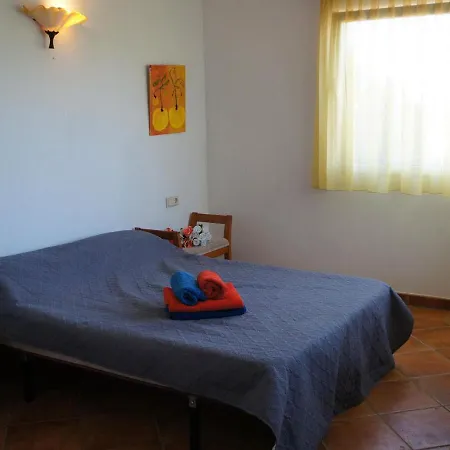 Denia, 3 Dormitorios, 7 Personas - Es-262-11 Villa Denia